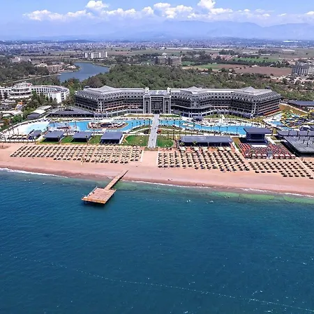 Lago Hotel Complex