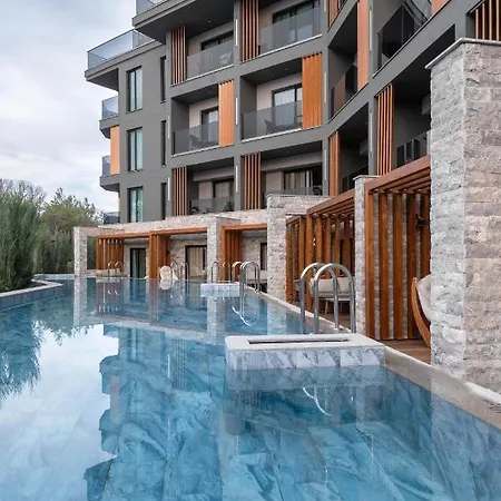 Station touristique Lago Hotel 5*